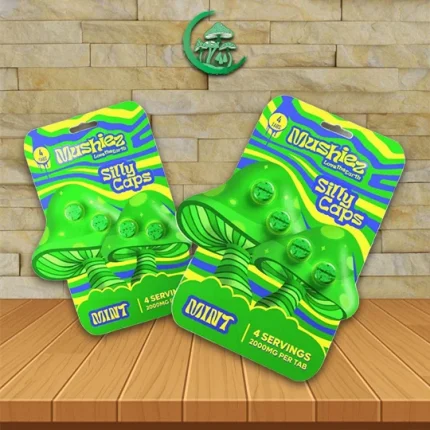 Mushiez Silly Caps - Love the Earth - Mint